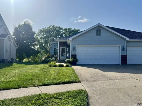 3339 SW Mariposa PL, Topeka, KS 66614