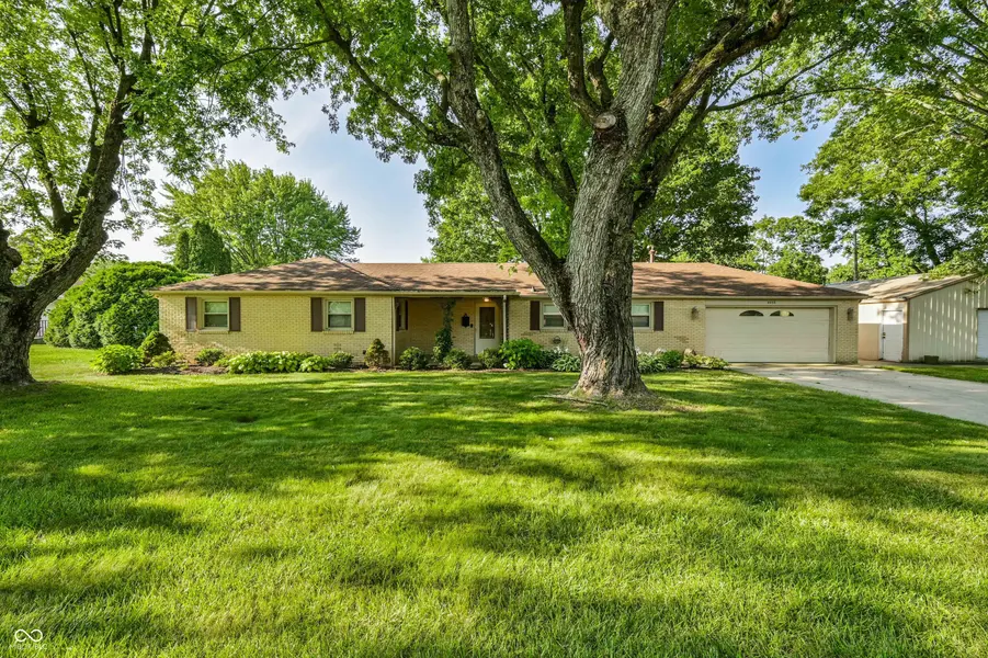 4433 Linden LN, Anderson, IN 46011