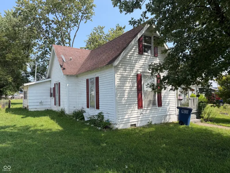 420 N ST, Bedford, IN 47421