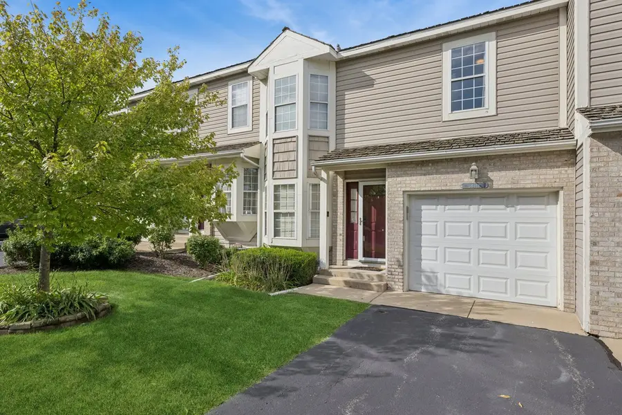 34313 N Homestead RD, Gurnee, IL 60031