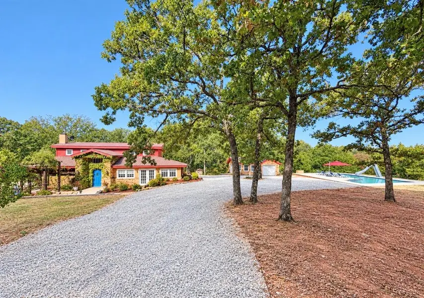 20 Florene DR, Mcloud, OK 74851
