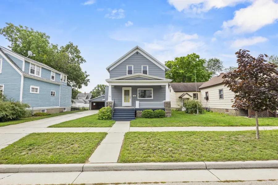 1123 GARFIELD AVE, Marinette, WI 54143