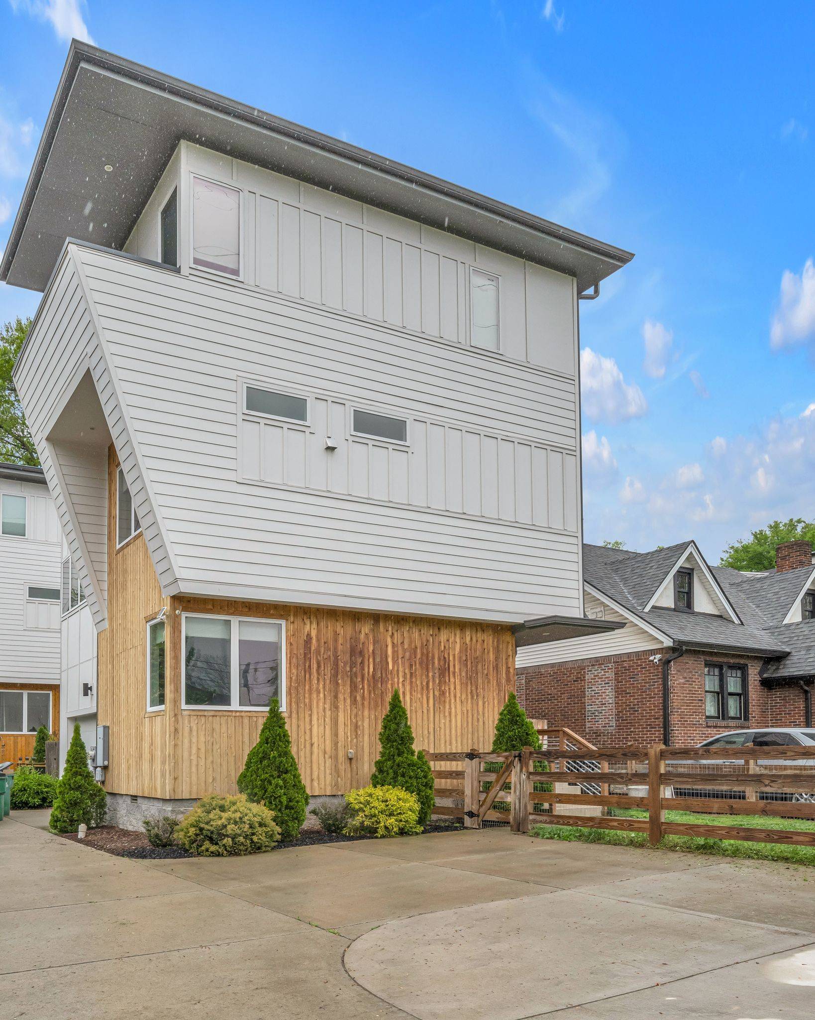 1811A Martin St, Nashville, TN 37203