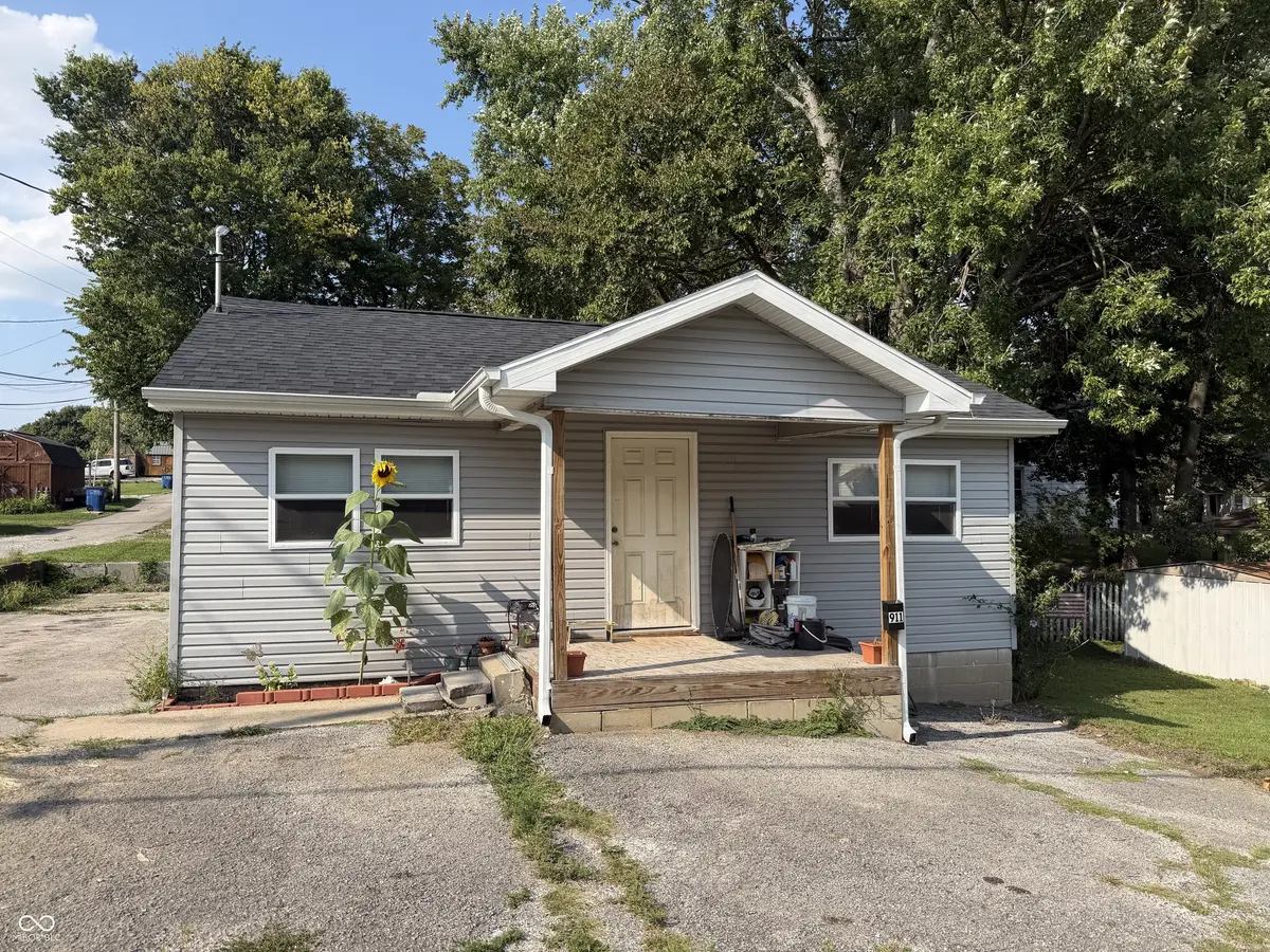 911 22nd ST, Bedford, IN 47421