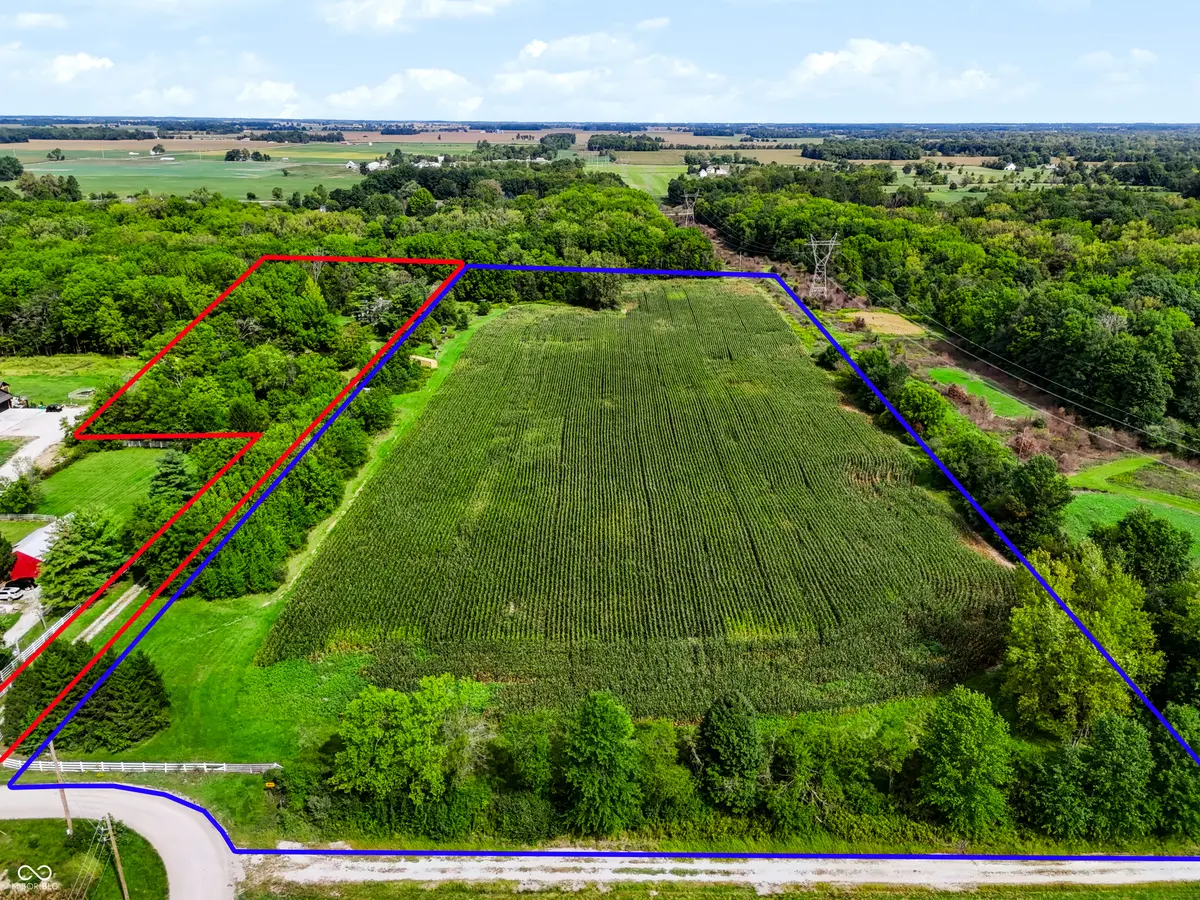 8490 E 100 S, Zionsville, IN 46077