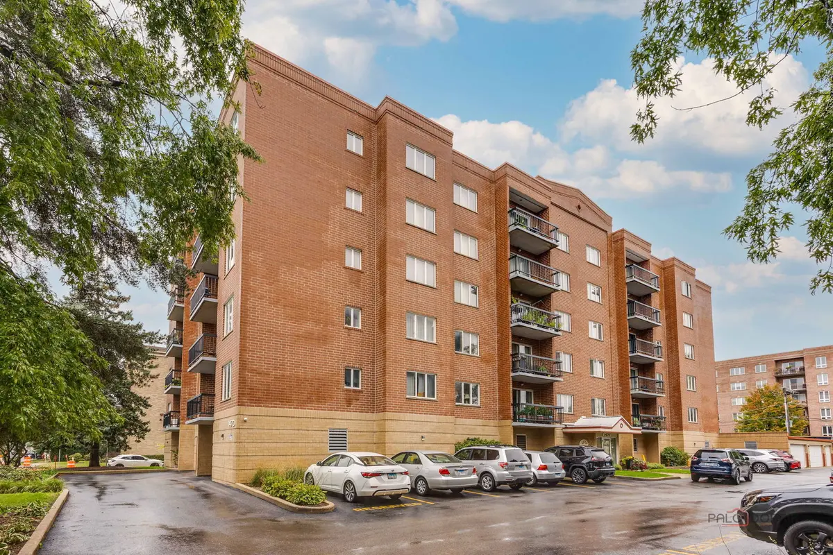 1470 Jefferson ST #204, Des Plaines, IL 60016