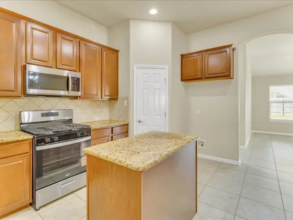 3513 Dry Brook XING, Pflugerville, TX 78660