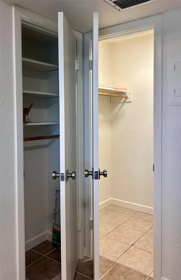 112 W 38TH ST #202, Austin, TX 78705