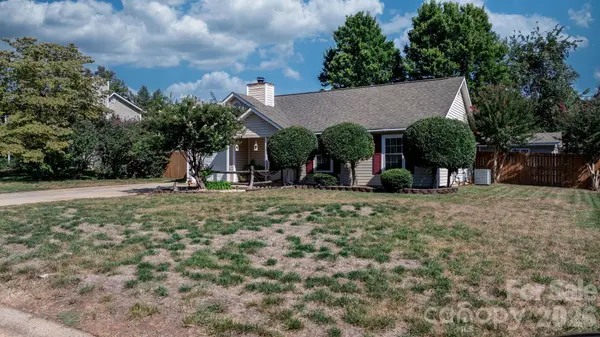 16522 Glenfurness DR, Huntersville, NC 28078