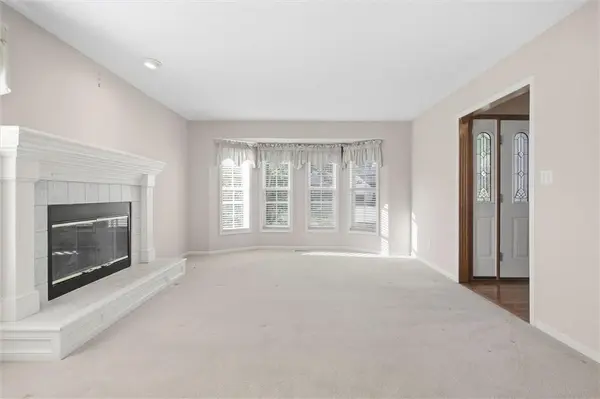 22808 E 28th Street CT, Blue Springs, MO 64015