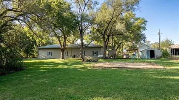 1058 LIV 243 N/A, Trenton, MO 64683