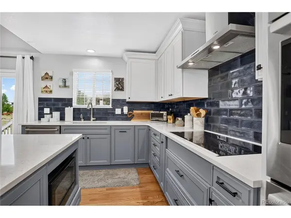3278 Willowrun, Castle Rock, CO 80109