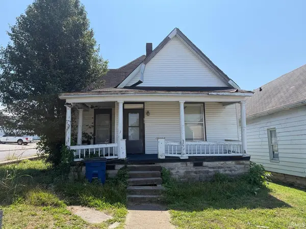 702 15th ST, Bedford, IN 47421