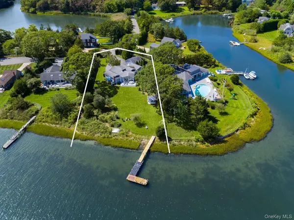 7 S Pond RD, East Hampton, NY 11937