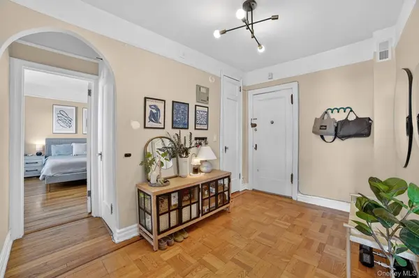 219 Bronx River Road #4N, Yonkers, NY 10704