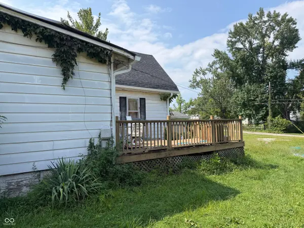 1325 4th ST, Bedford, IN 47421
