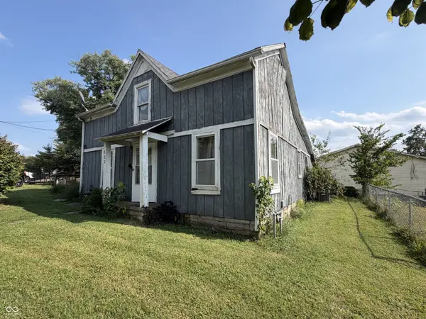 802 9th ST, Bedford, IN 47421