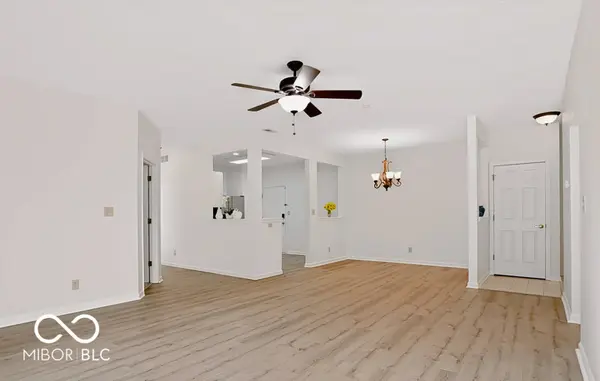 3707 E Barrington DR #D204, Bloomington, IN 47408