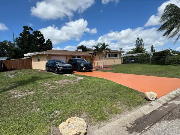 2715 HEATHER PL, Sarasota, FL 34235