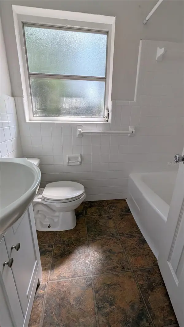 3219 NW 12TH ST, Gainesville, FL 32609