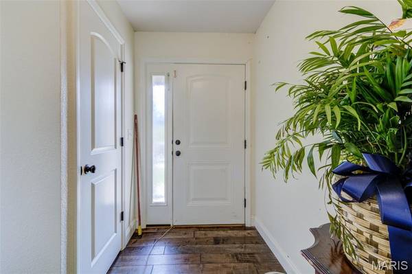 1223 Austin DR, Herculaneum, MO 63048