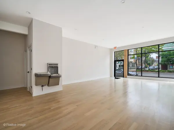 846 N Ashland AVE #1F, Chicago, IL 60622