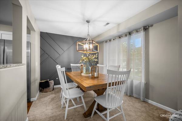 875 Golf Course RD #3, Crystal Lake, IL 60014