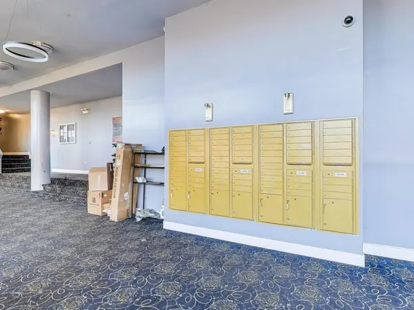 7250 N Western AVE #511, Chicago, IL 60645