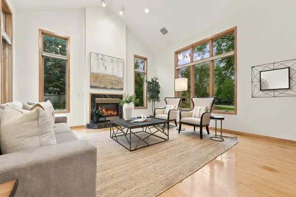 1851 South LN, Mendota Heights, MN 55118
