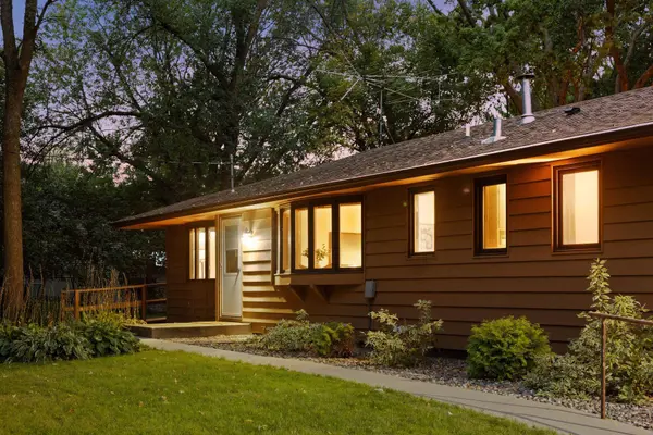2725 Nelson RD, Independence, MN 55328