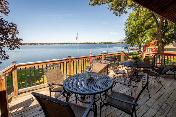 150 Lake DR E, Annandale, MN 55302