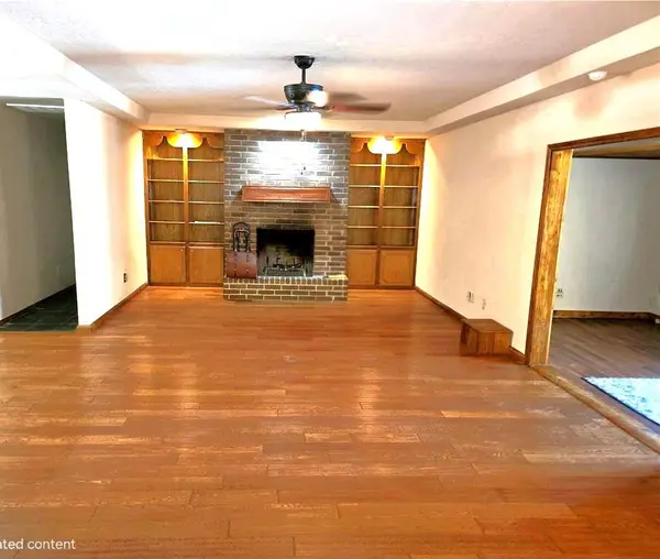 2517 W Olympic DR, Yukon, OK 73099