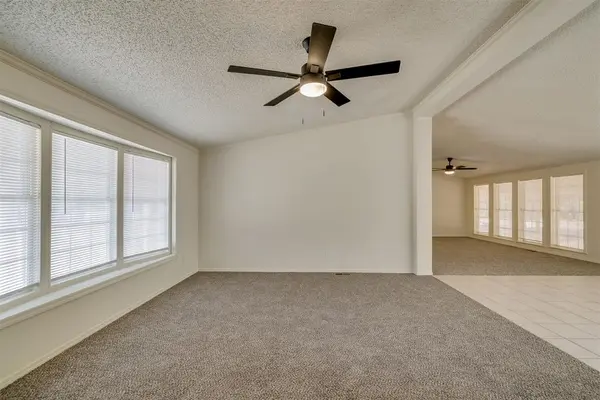 11701 Mary LN, Norman, OK 73026