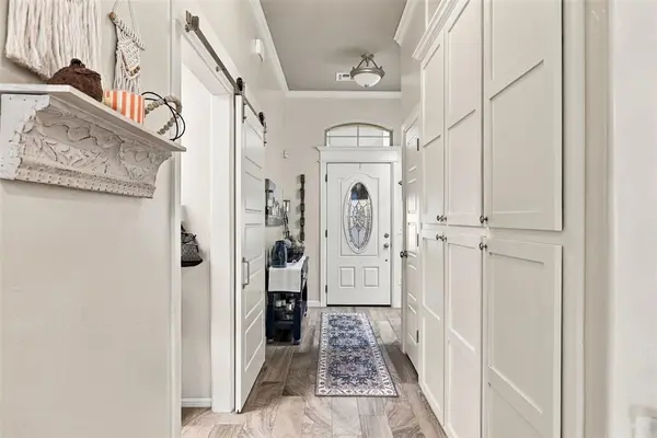 1728 W Blake WAY, Mustang, OK 73064
