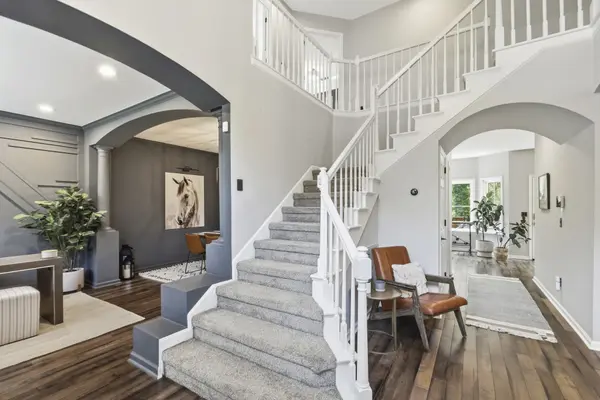 5845 Woodlands Ave, Nashville, TN 37211