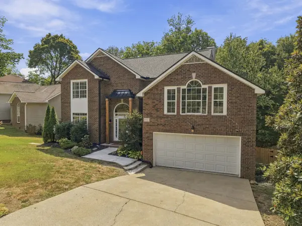 5845 Woodlands Ave, Nashville, TN 37211