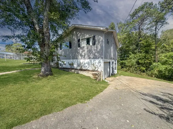 2640 Greenhills Cove #SE, Cleveland, TN 37323