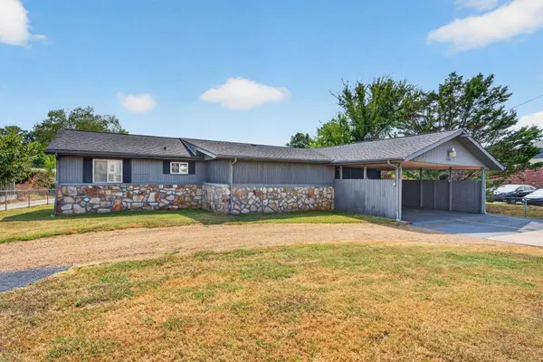 2060 Hamill Road, Hixson, TN 37343