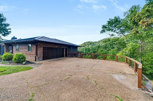 1441 Mountain Ash Way, Sevierville, TN 37876