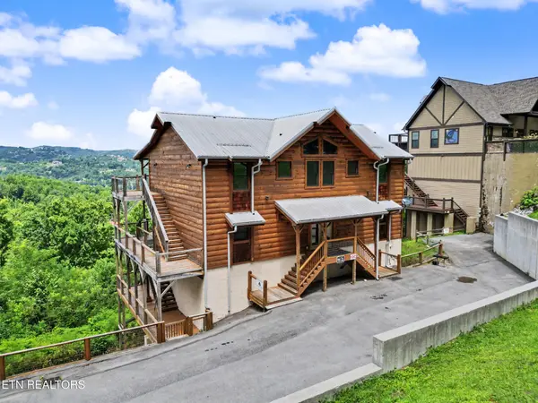 240244 Stone Fence Lane, Gatlinburg, TN 37738