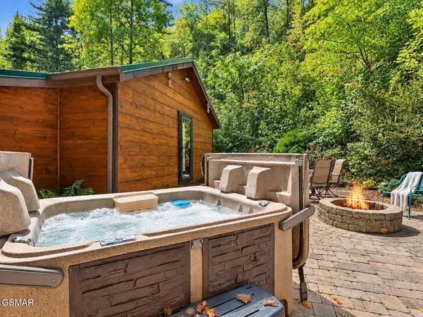 2364 Misty Lane, Sevierville, TN 37876