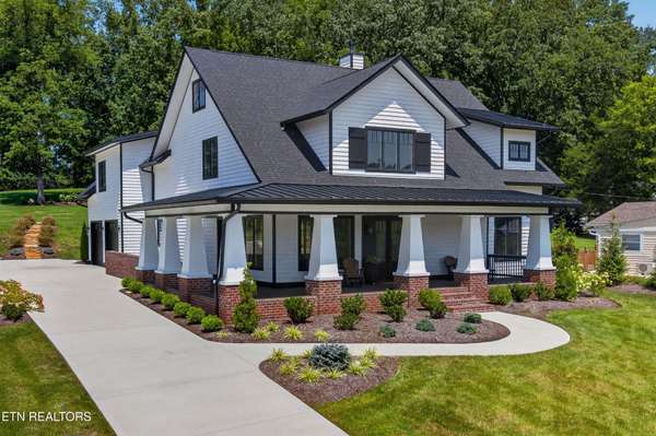 1521 Cherokee Blvd, Knoxville, TN 37919