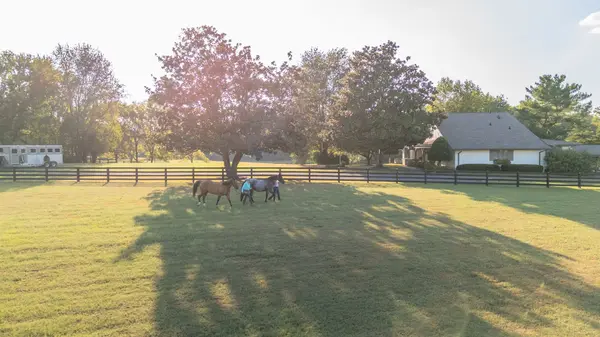 160 Lancaster Dr, Franklin, TN 37064