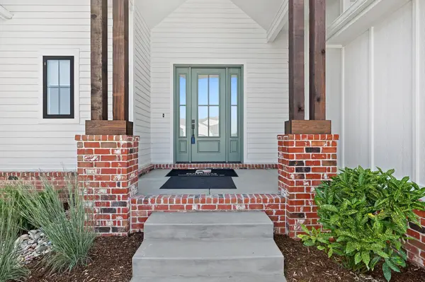 11413 E Winston Circle, Wichita, KS 67226
