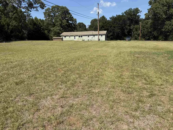 527 Park Gate RD, Gaffney, SC 29341