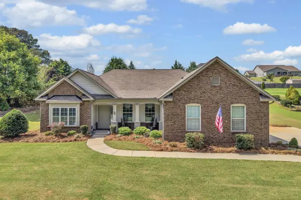 63 Scotts Bluff DR, Simpsonville, SC 29681