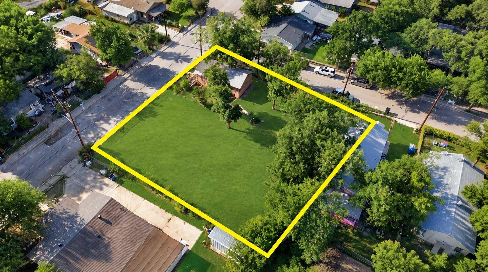1906 Buffalo ST, San Antonio, TX 78211