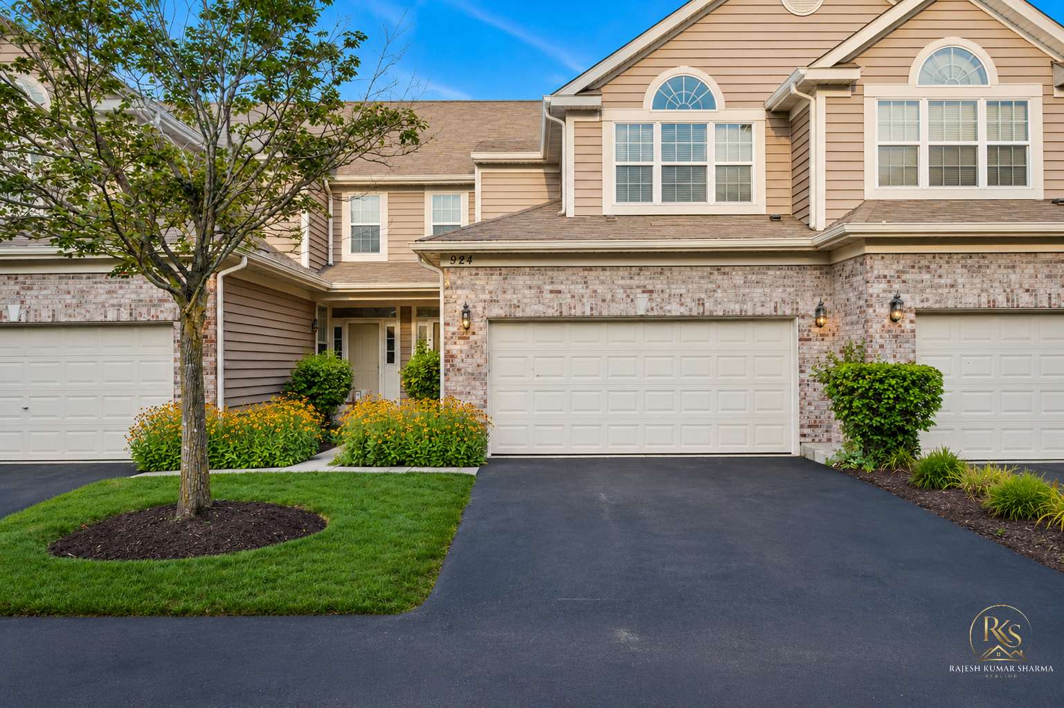 924 Havenshire CT #924, Naperville, IL 60565