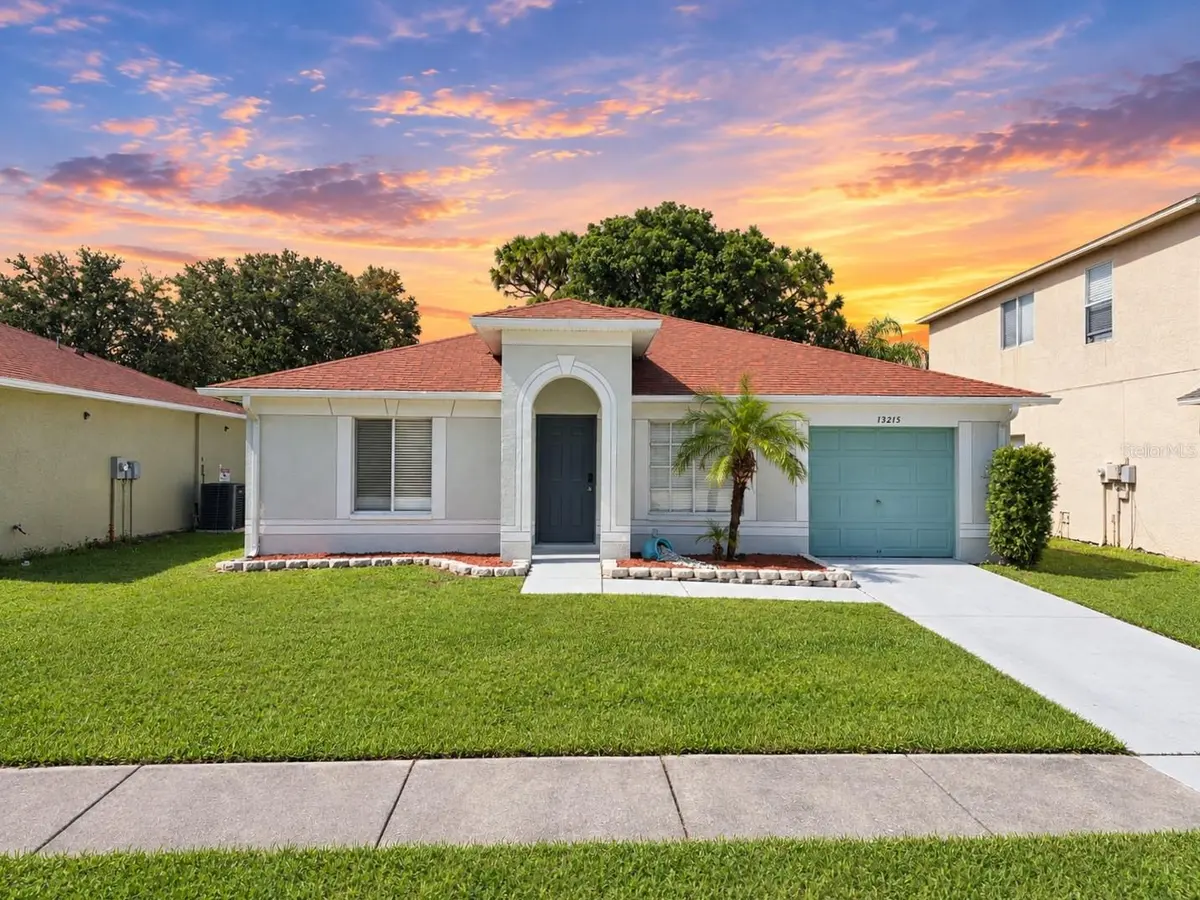 13215 PIKE LAKE DR, Riverview, FL 33579