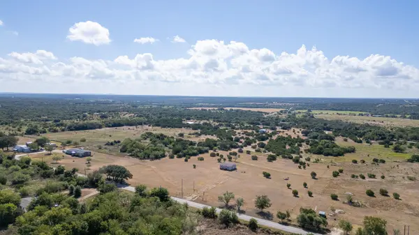 10381 County Road 200, Bertram, TX 78605